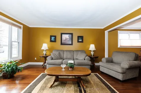 15 Rollins Drive Welland ON L3C 6Z7