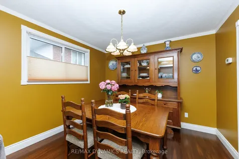 15 Rollins Drive Welland ON L3C 6Z7