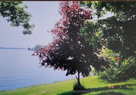 1717 Bay Road Kingston ON K7L 4V1