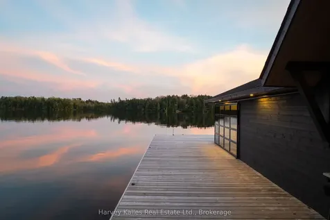 1029 East Rankin Road Muskoka Lakes ON P0B 1J0