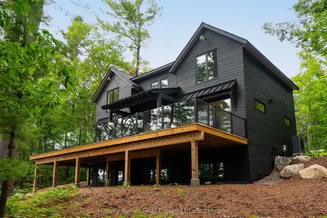 1029 East Rankin Road Muskoka Lakes ON P0B 1J0