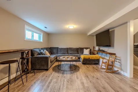 34 Belleview Crescent North Bay ON P1B 8V4