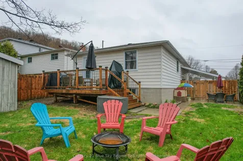 34 Belleview Crescent North Bay ON P1B 8V4
