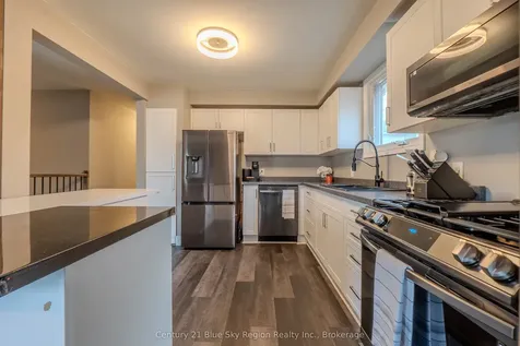 34 Belleview Crescent North Bay ON P1B 8V4
