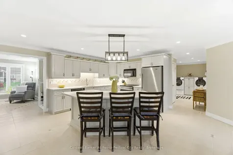 16 Balvina Drive W Goderich ON N7A 4L3