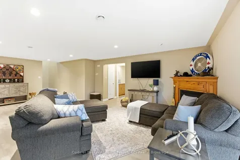 16 Balvina Drive W Goderich ON N7A 4L3