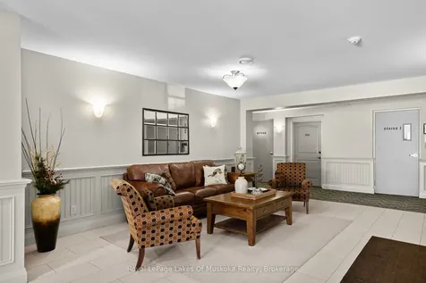 10 Kimberley Avenue Bracebridge ON P1L 0A4