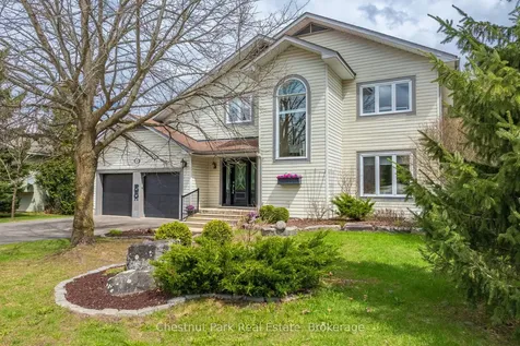 22 Glenwood Drive Huntsville ON P1H 1B6