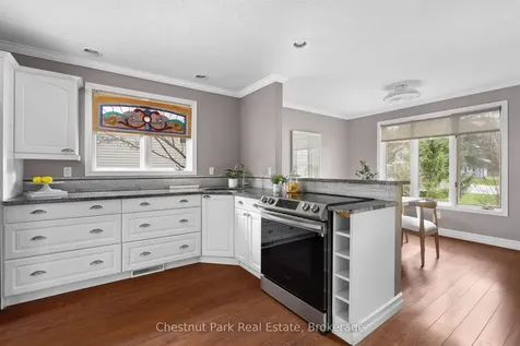 22 Glenwood Drive Huntsville ON P1H 1B6