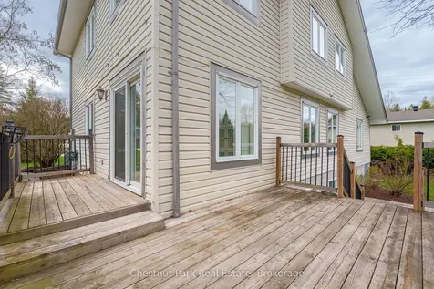 22 Glenwood Drive Huntsville ON P1H 1B6