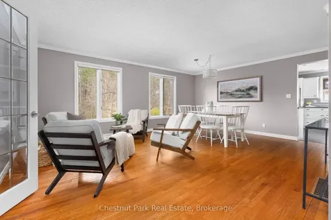 22 Glenwood Drive Huntsville ON P1H 1B6