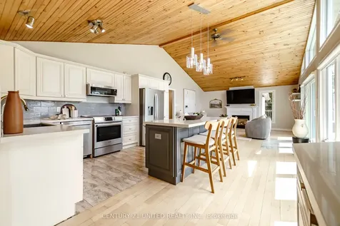1714 Westview Point Road Selwyn ON K0L 2H0