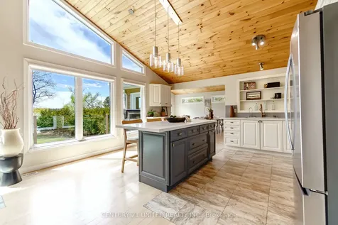 1714 Westview Point Road Selwyn ON K0L 2H0