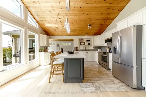 1714 Westview Point Road Selwyn ON K0L 2H0