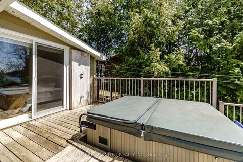1714 Westview Point Road Selwyn ON K0L 2H0