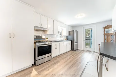 399 Jocko Point Road North Bay ON P1B 8G5