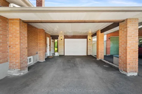 12 Glenview Avenue E St. Catharines ON L2N 2Z6