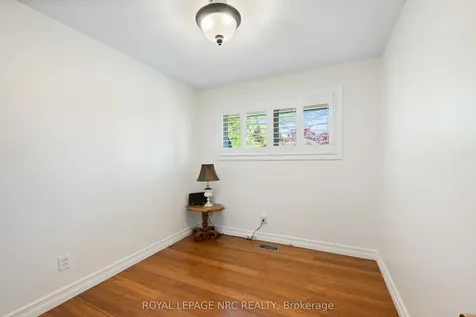 12 Glenview Avenue E St. Catharines ON L2N 2Z6