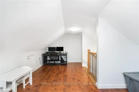 699 Tamarac Street Haldimand ON N1A 2E2