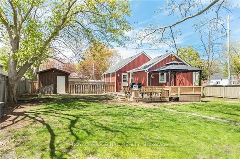 699 Tamarac Street Haldimand ON N1A 2E2