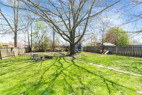 699 Tamarac Street Haldimand ON N1A 2E2