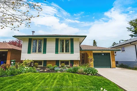 104 Gardiner Drive Hamilton ON L9C 5W8