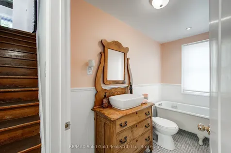 409 Tower Heights Drive Central Elgin ON N5L 1G2