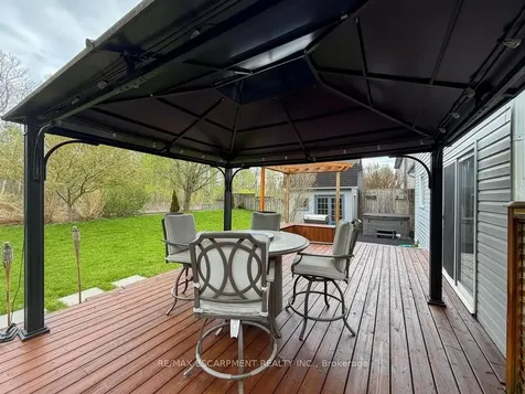 21 Maplewood Court Haldimand ON N1A 3G8