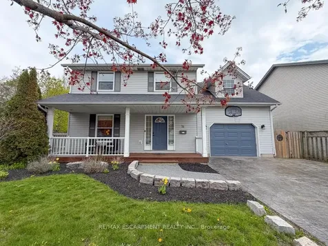21 Maplewood Court Haldimand ON N1A 3G8