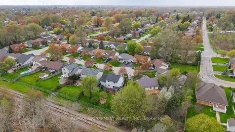 21 Maplewood Court Haldimand ON N1A 3G8
