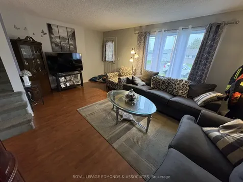 650 Lorne Street W Laurentian Valley ON K8A 6T6