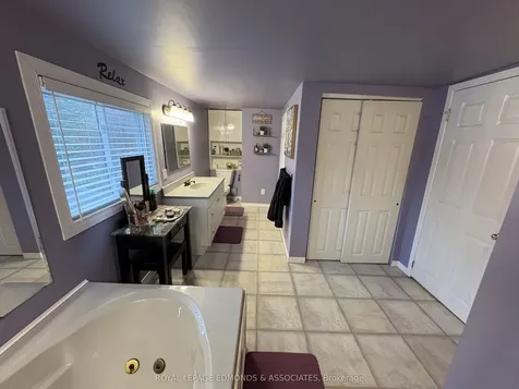 650 Lorne Street W Laurentian Valley ON K8A 6T6