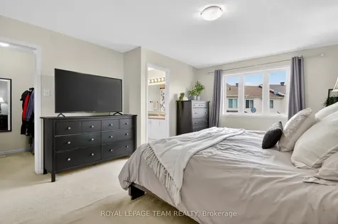 353 Brigitta Street Kanata ON K2S 0H9