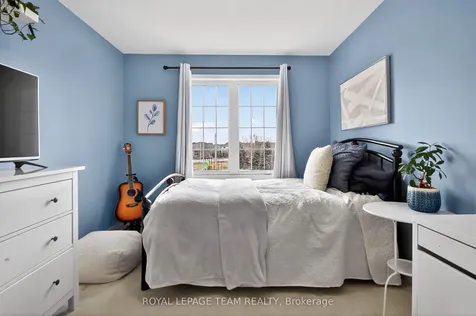353 Brigitta Street Kanata ON K2S 0H9