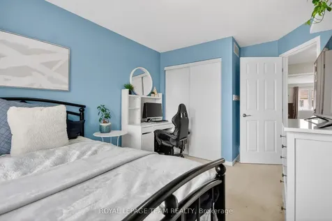 353 Brigitta Street Kanata ON K2S 0H9