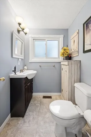 336 Tunis Street Ingersoll ON N5C 1X1