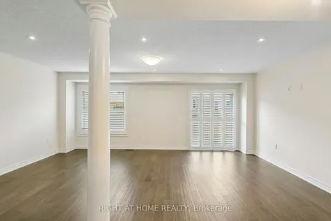 29 Bethune Avenue Hamilton ON L0R 1P0