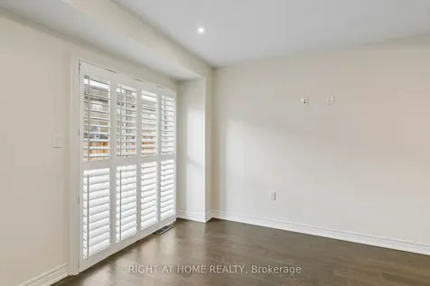29 Bethune Avenue Hamilton ON L0R 1P0