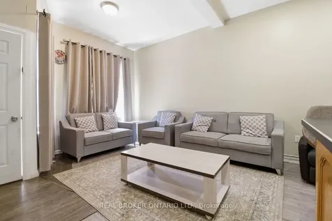 256 Lincoln Street Welland ON L3B 4N1
