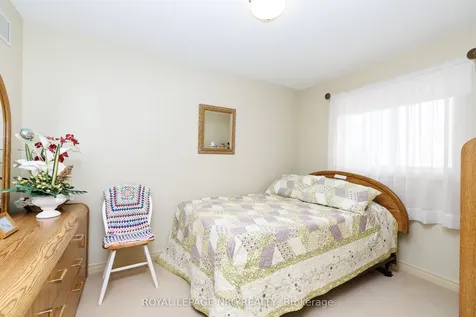 6787 Ailanthus Avenue Niagara Falls ON L2G 4C6