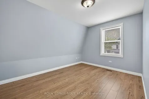 172 Prospect Street S Hamilton ON L8M 2Z4
