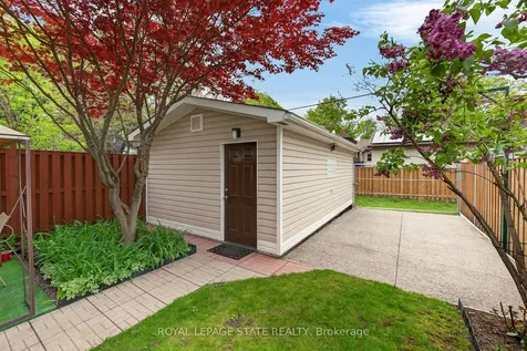 172 Prospect Street S Hamilton ON L8M 2Z4