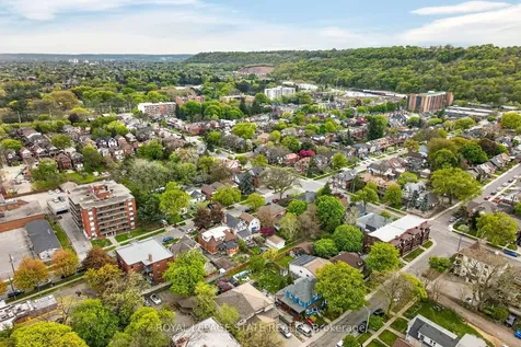 172 Prospect Street S Hamilton ON L8M 2Z4
