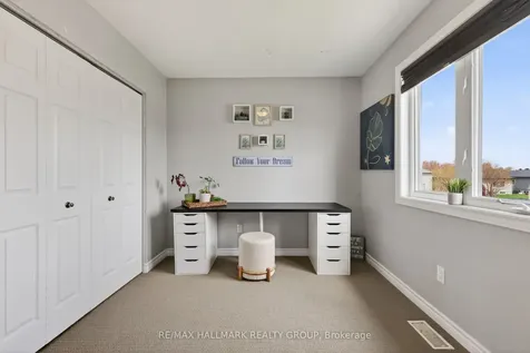 15 Manoir Street Russell ON K0A 1W0