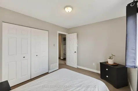 15 Manoir Street Russell ON K0A 1W0