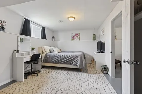 15 Manoir Street Russell ON K0A 1W0