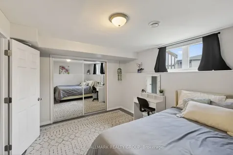 15 Manoir Street Russell ON K0A 1W0