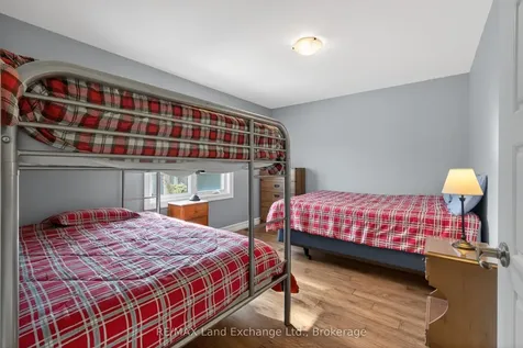 144 Huron Road W Huron-kinloss ON N2Z 2X3