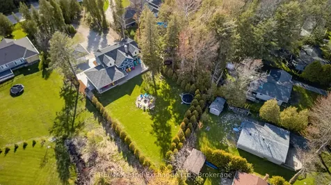 144 Huron Road W Huron-kinloss ON N2Z 2X3
