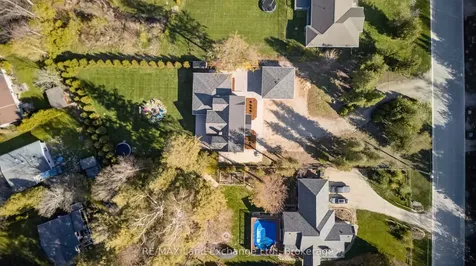 144 Huron Road W Huron-kinloss ON N2Z 2X3